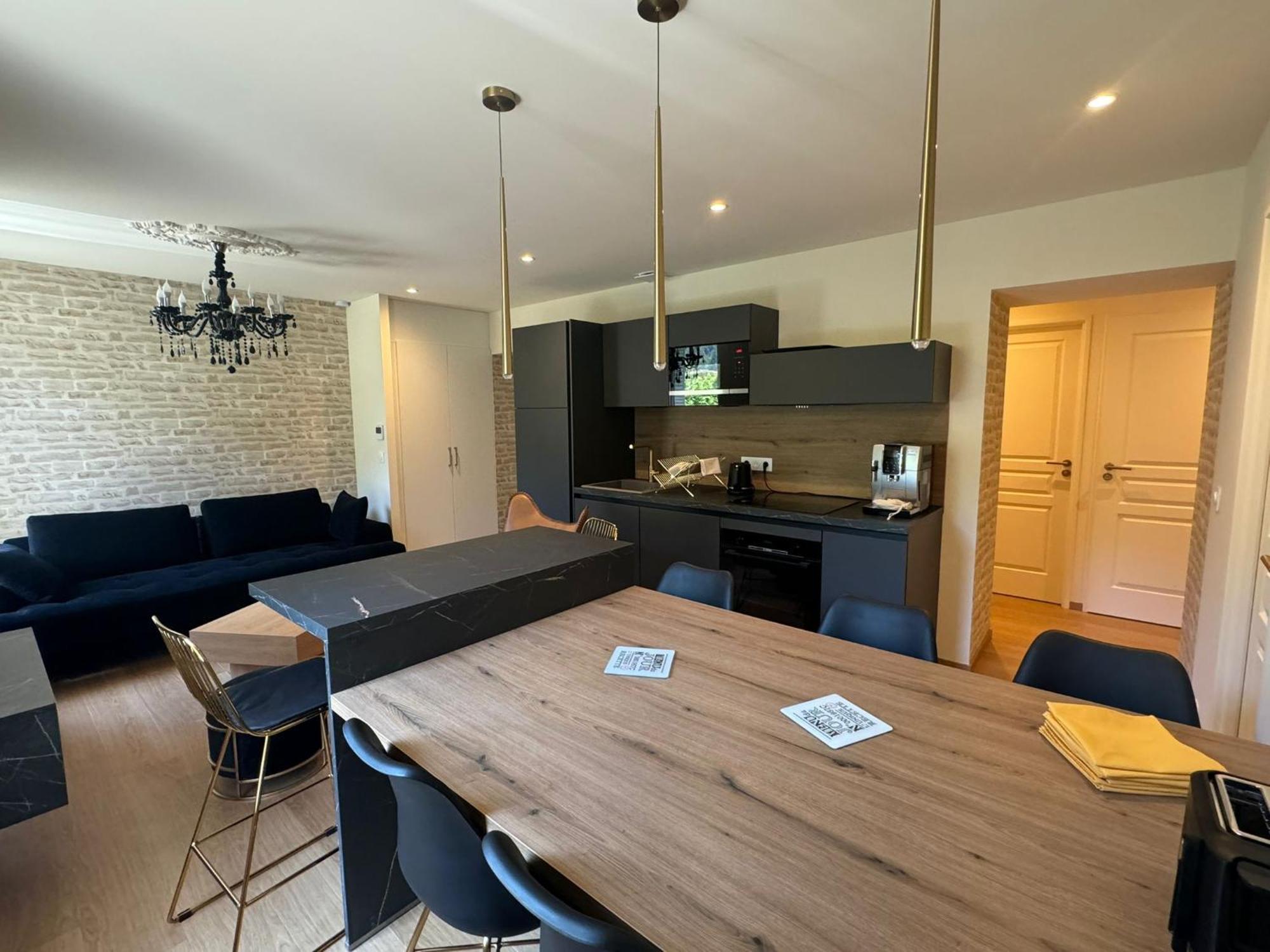 Appartements Confortables Avec Vue Montagne - Residence Villa Belle Fleur Chateau-Ville-Vieille Экстерьер фото