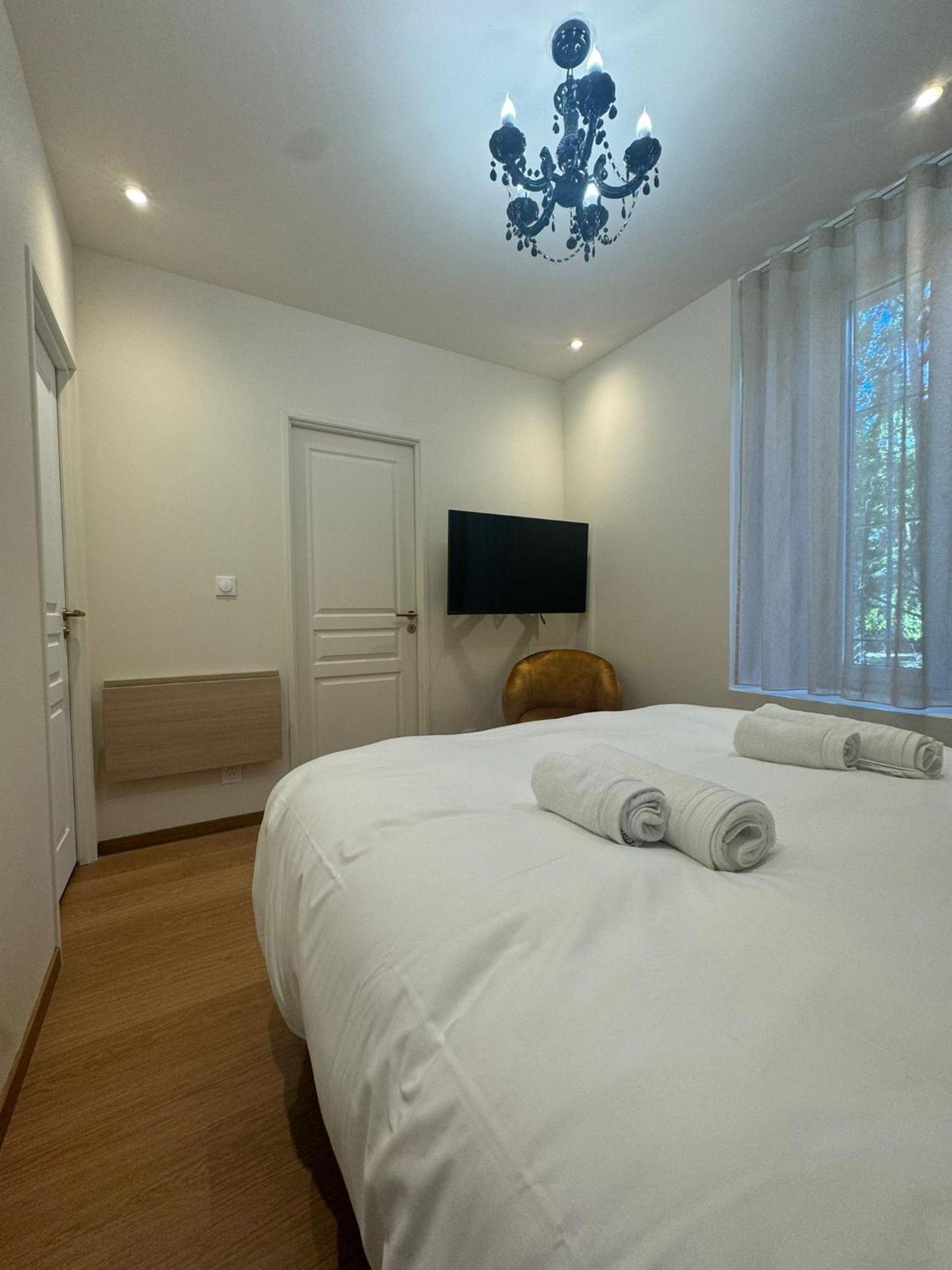 Appartements Confortables Avec Vue Montagne - Residence Villa Belle Fleur Chateau-Ville-Vieille Экстерьер фото